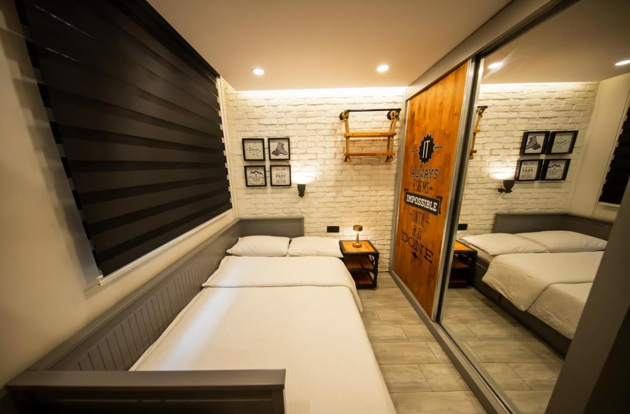 Ava Istanbul City Center Hotel Bagian luar foto